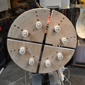 Bowl reversing jaws